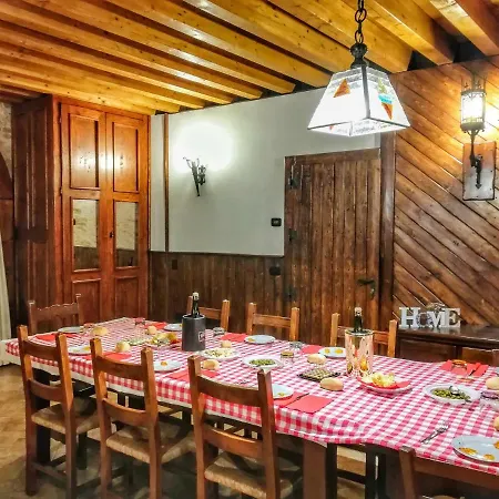 Medieval Relais - Location
