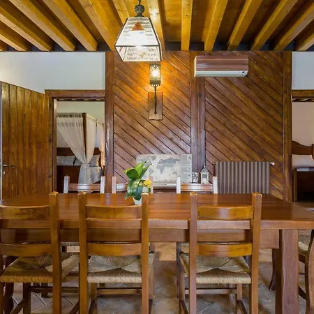 Medieval Relais - Location *